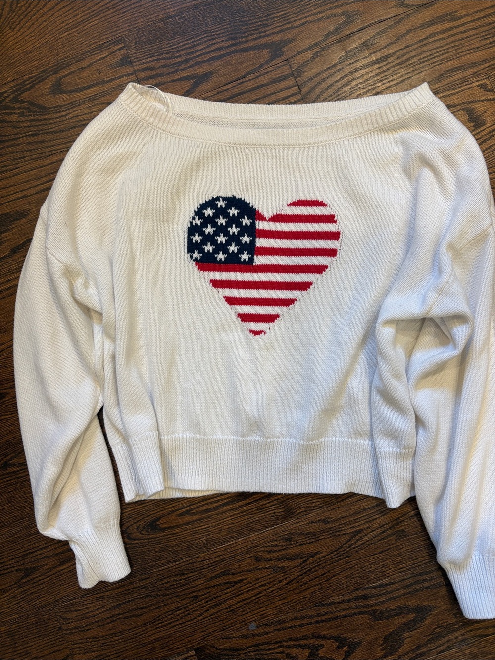 Hollister White Women's Heart Flag Sweater - Classic Patriotic Knit